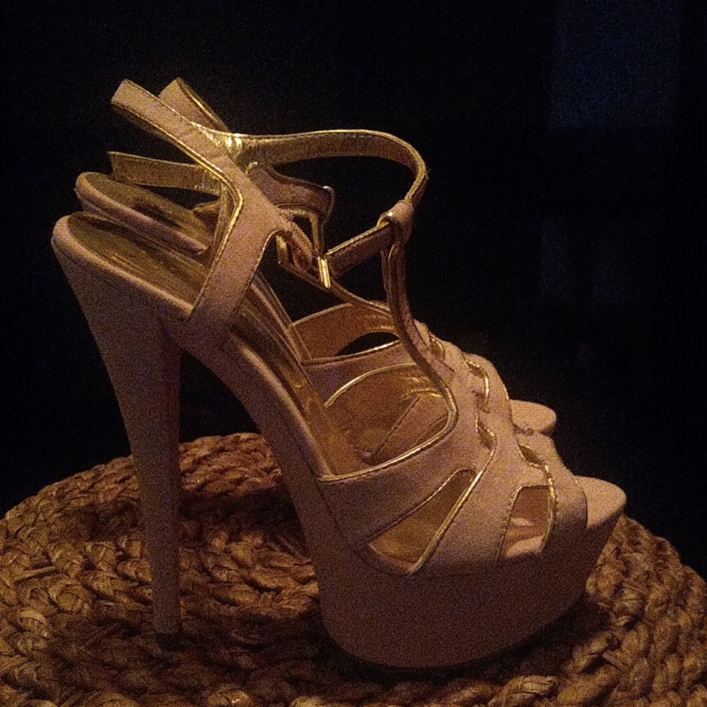 Liliana high heels